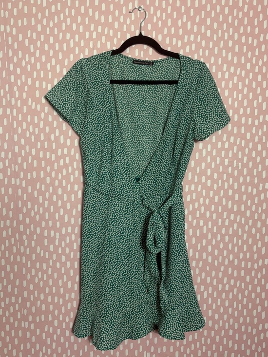 Abercrombie & Fitch Dresses & Skirts - Abercrombie & Fitch Green Mini Wrap Dress White Dots Womens M vintage style